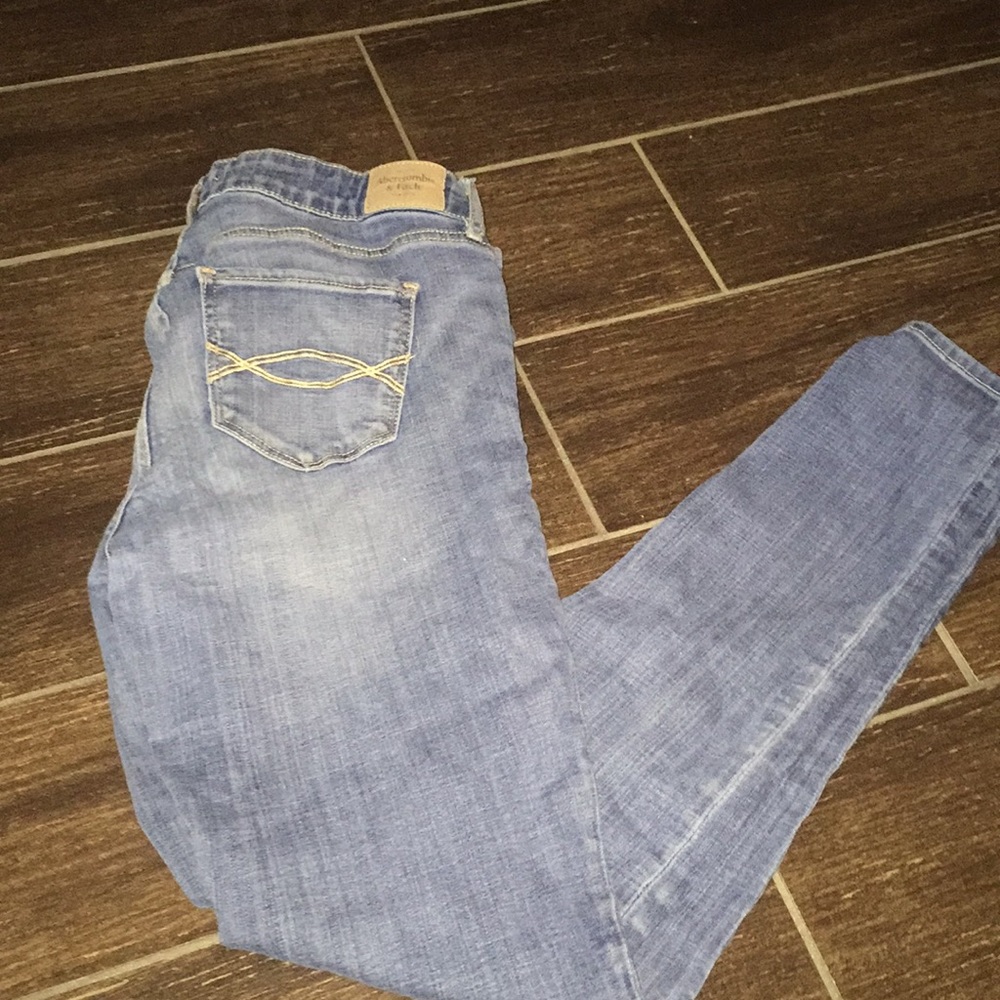 abercrombie and fitch jeans